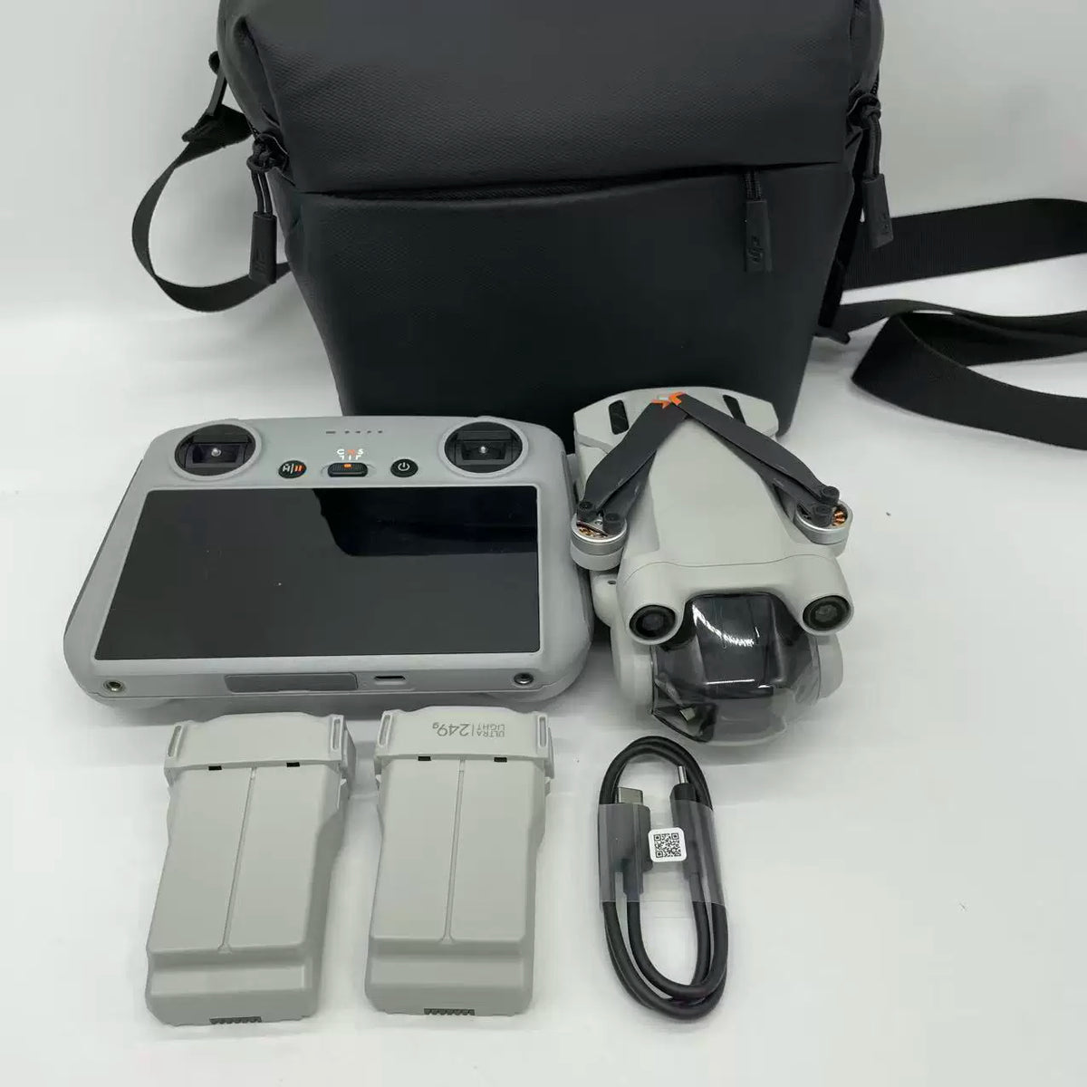 DJI Mini 3 Pro with Screen Remote (DJI RC) – open box, grade B – photo 5
