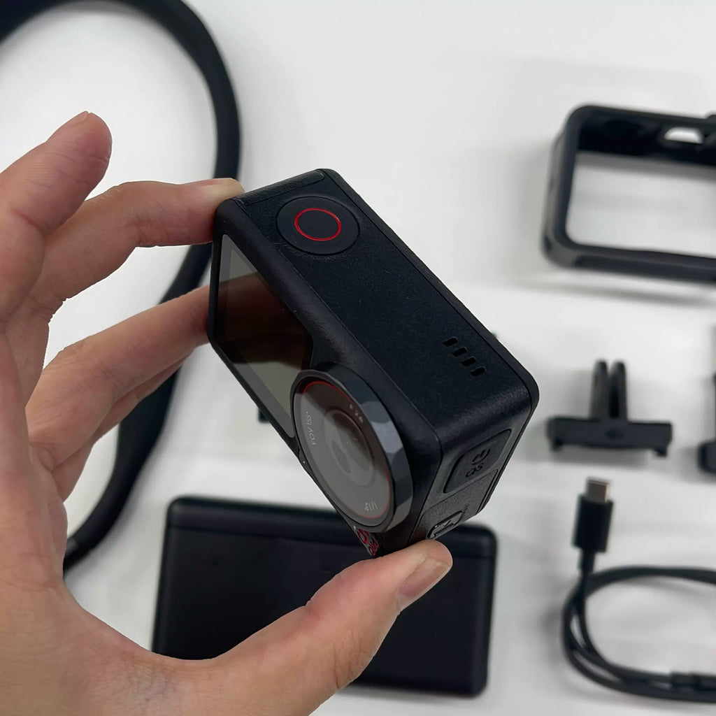 DJI Osmo Action 5 Pro Action Camera 3-Battery Adventure Combo – Used – photo 3