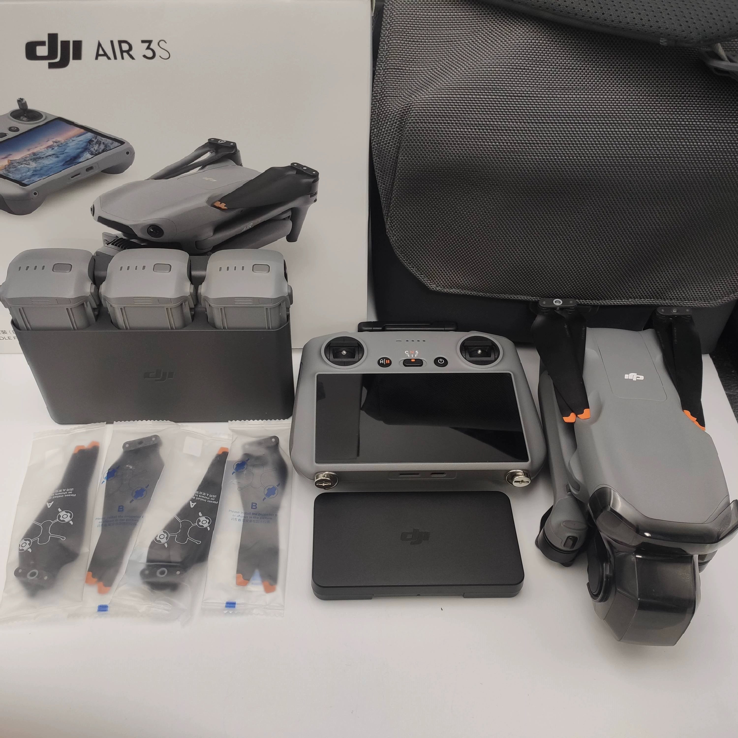 DJI Air 3S - 99 DJIAir3S