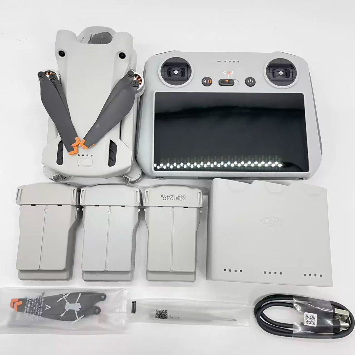 DJI Mini 3 Pro with Screen Remote (DJI RC) – open box, grade B – photo 1