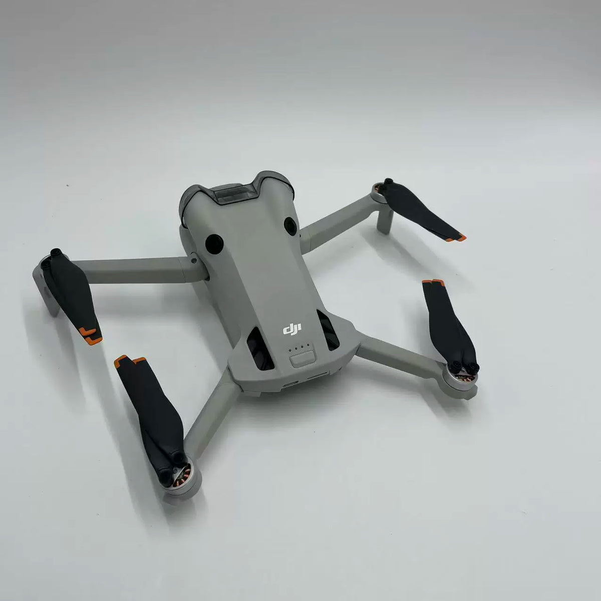 DJI Mini 4 Pro Dual Battery Combo, DJI Care Refresh (transferable) – open box, grade B – photo 4