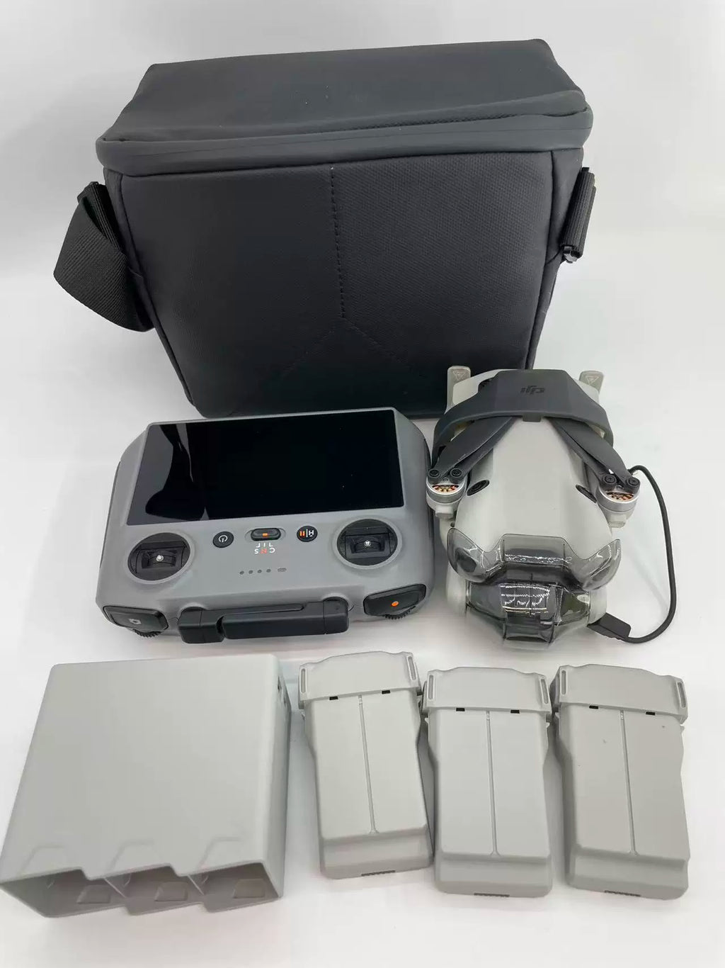 DJI Mini 4 Pro Plus Battery Fly More Combo – open box, grade B – photo 1
