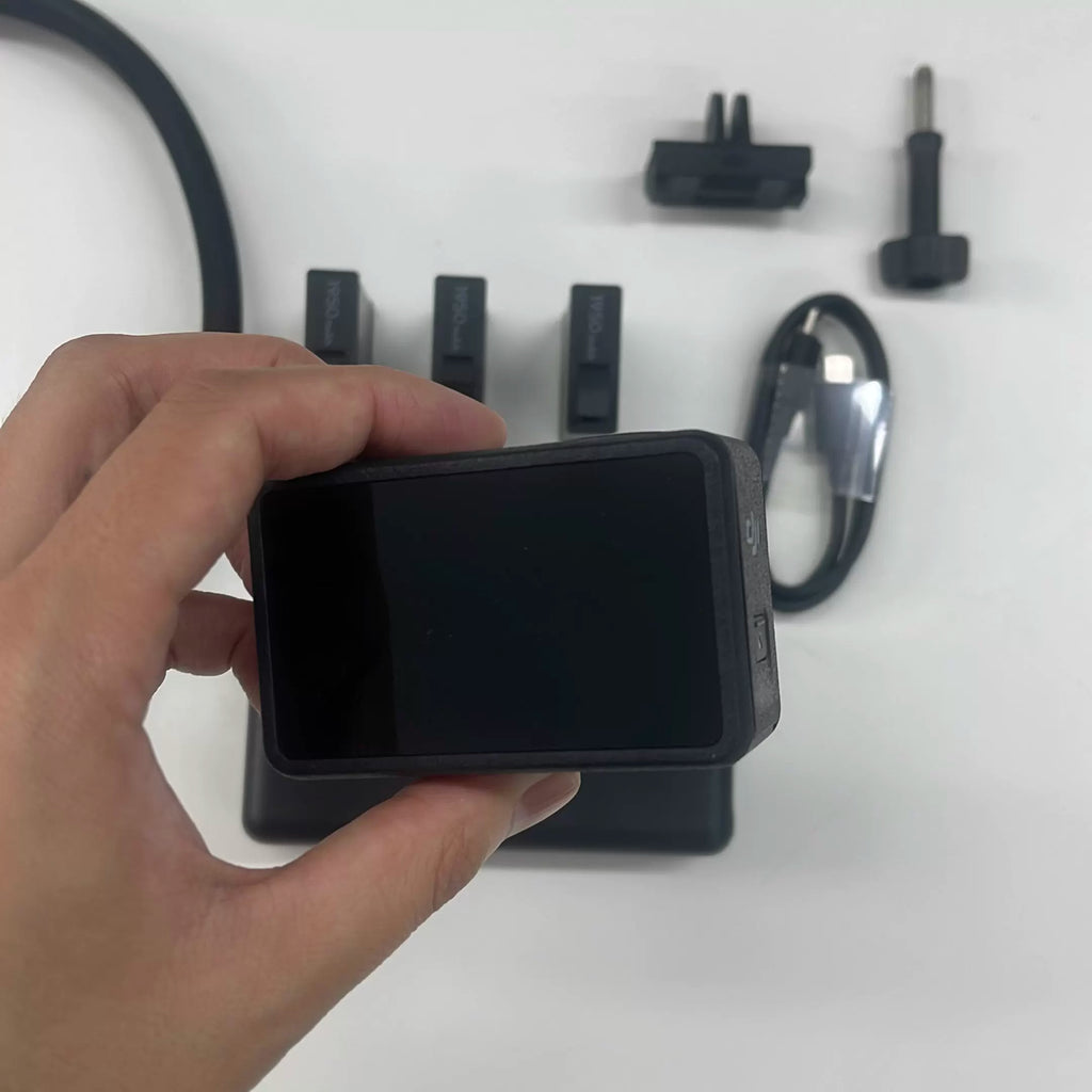 DJI Osmo Action 5 Pro Action Camera 3-Battery Combo – Used – photo 6