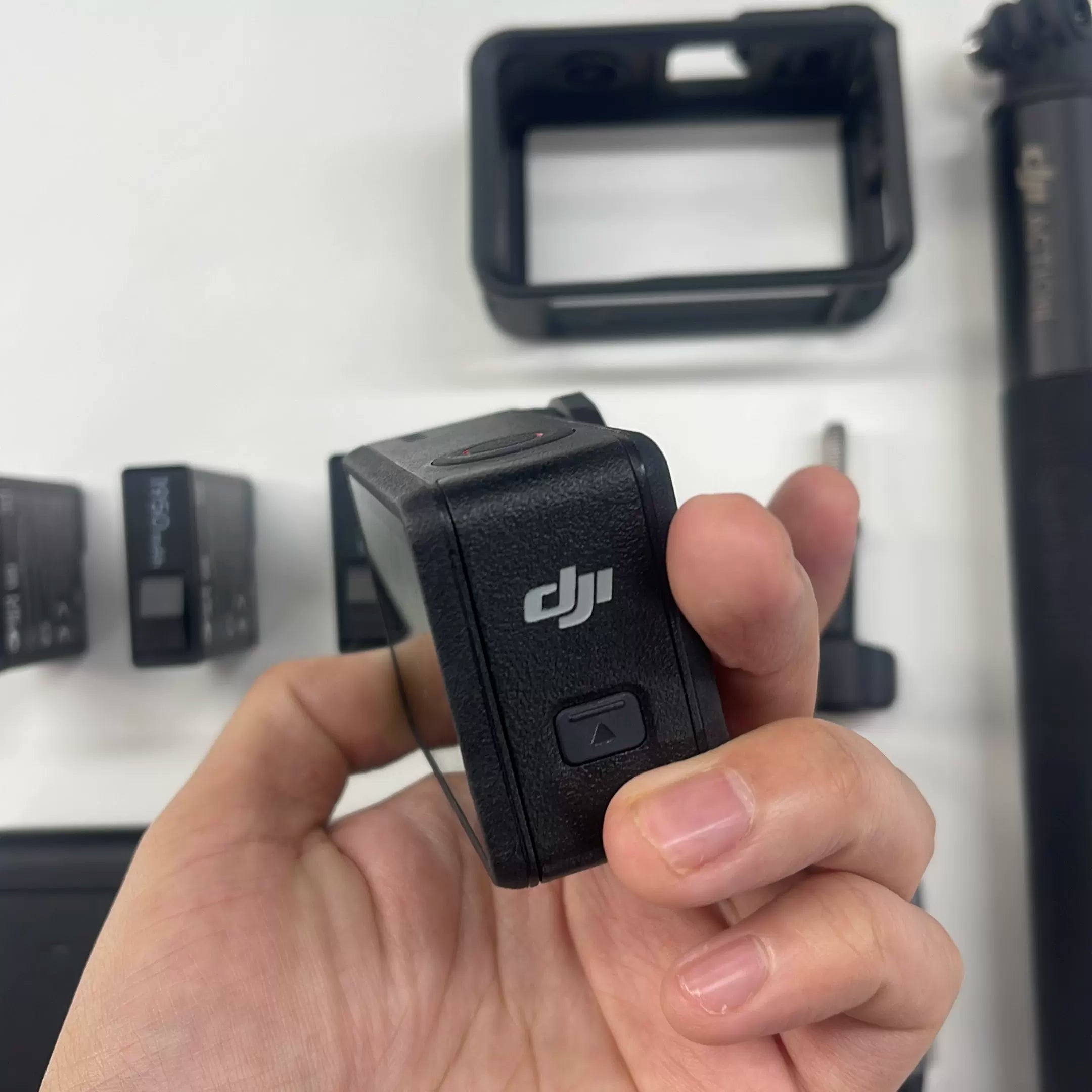 DJI Osmo Action 5 Pro Action Camera 3-Battery Adventure Combo – Used #2 – photo 5
