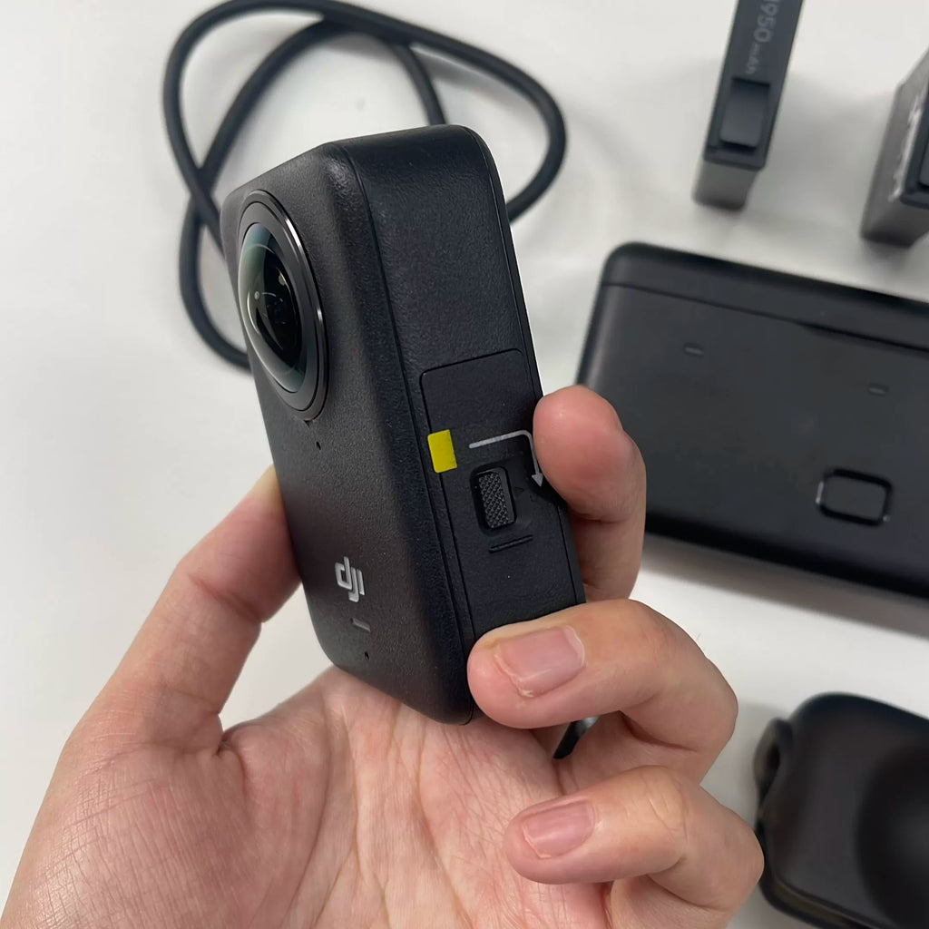 DJI Osmo 360 360 Camera 3-Battery Adventure Combo – Used #2 – photo 5