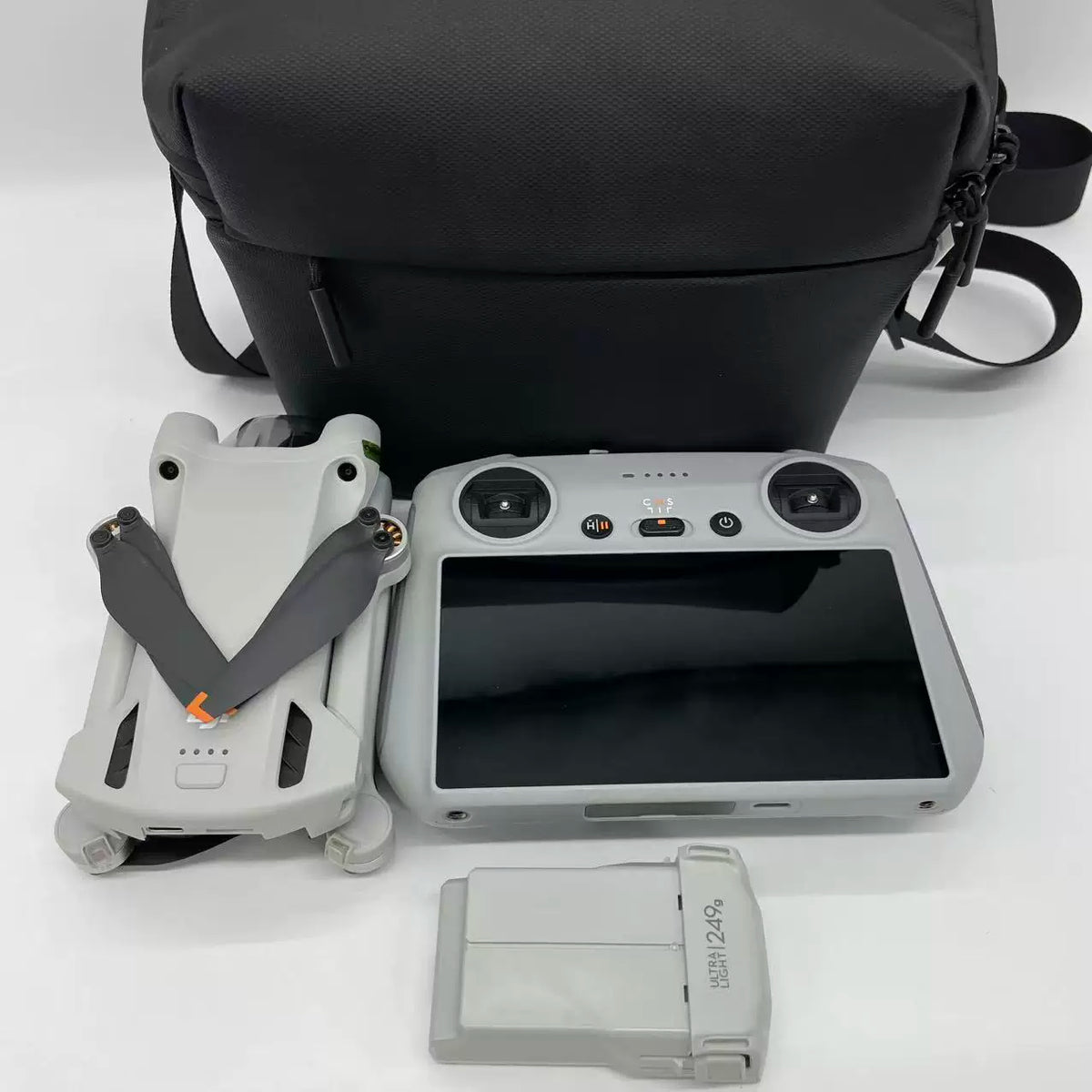 DJI Mini 3 Pro with Screen Remote (DJI RC) – open box, grade B – photo 4