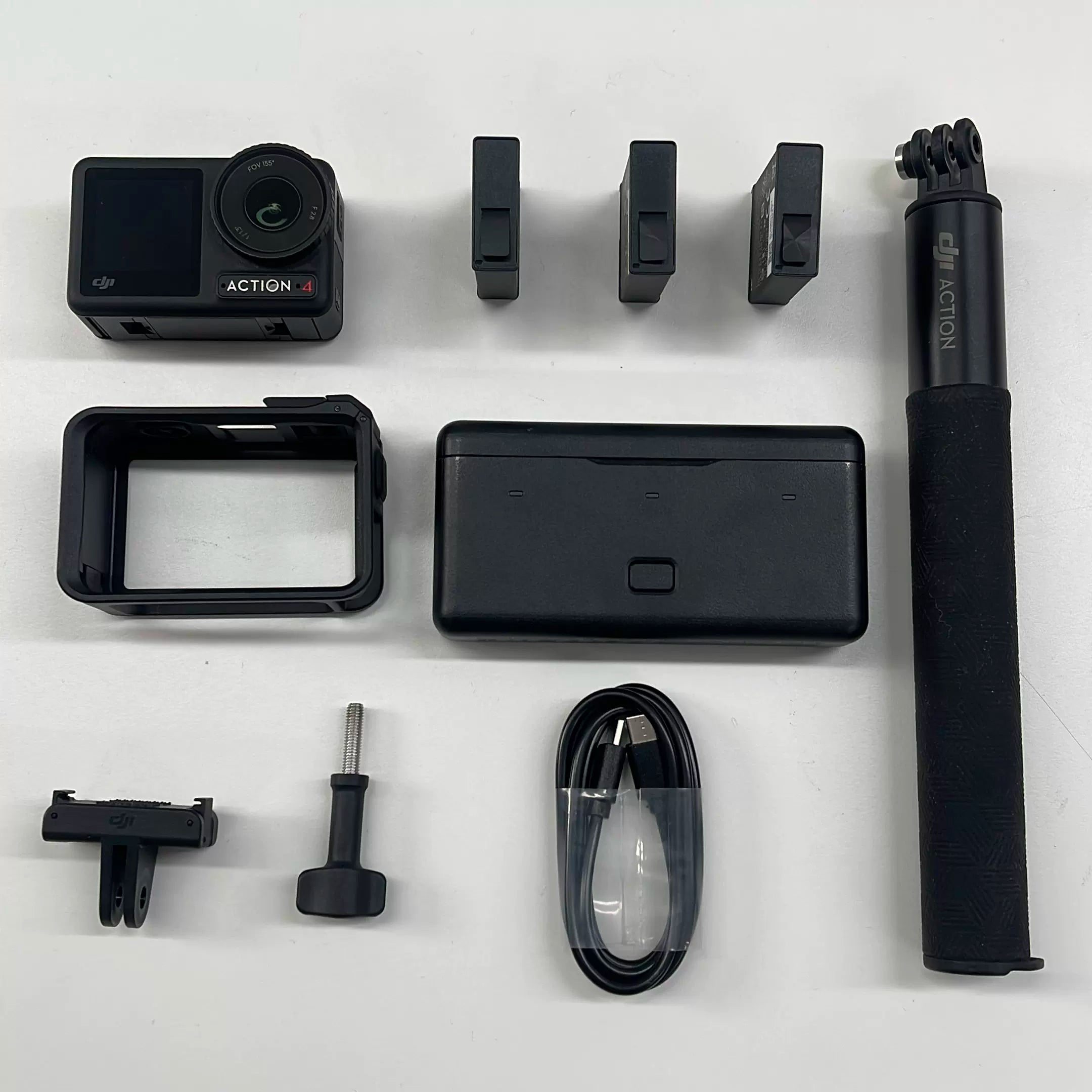 DJI Osmo Action 4 Action Camera 3-Battery Adventure Combo – Used – photo 1
