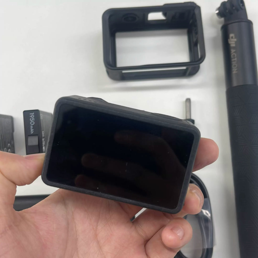 DJI Osmo Action 5 Pro Action Camera 3-Battery Adventure Combo – Used #2 – photo 4