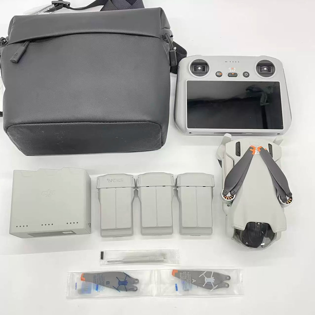 DJI Mini 3 (with Screen Remote (DJI RC)) – open box, grade B – photo 1