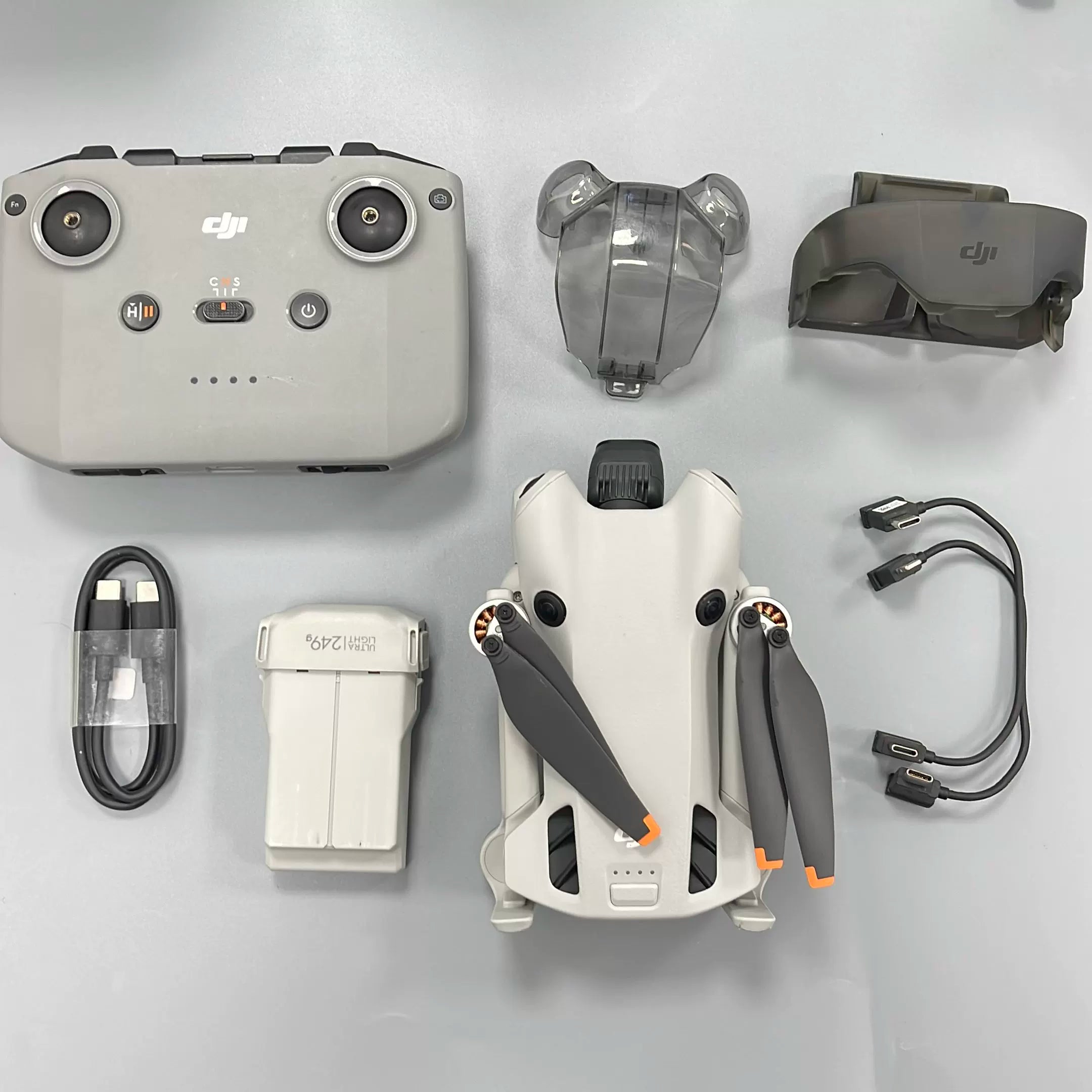DJI Mini 4 Pro Drone Standard Combo – Used – photo 1