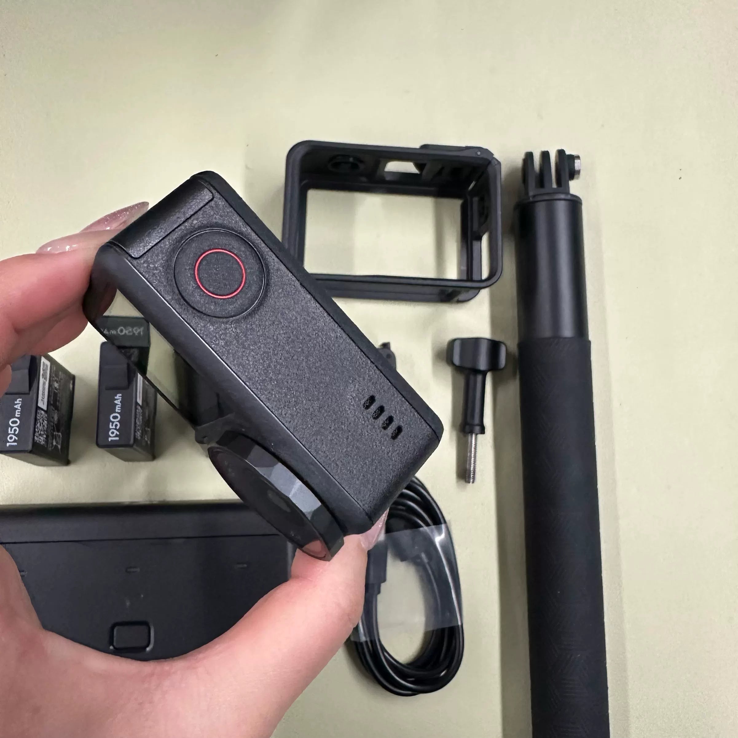 DJI Osmo Action 5 Pro Action Camera Fly More Combo – Used – photo 5