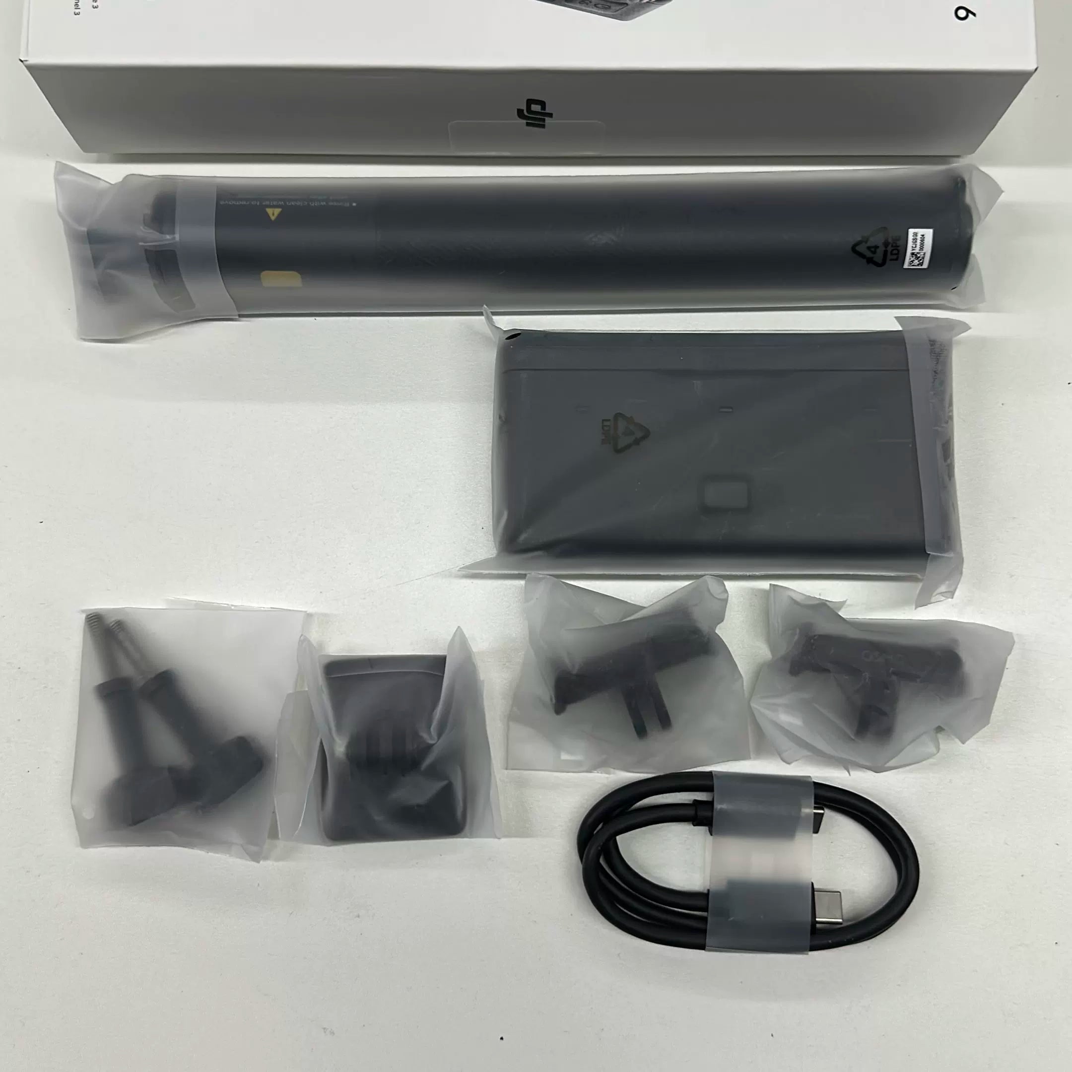 DJI Osmo Action 6 Action Camera Adventure Combo – Used #5 – photo 6