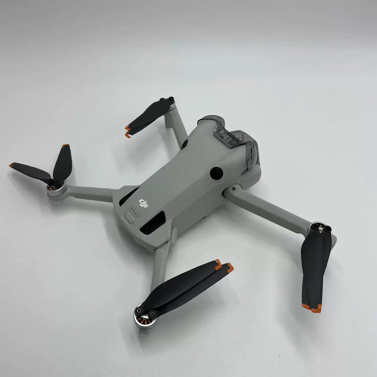 DJI Mini 4 Pro Fly More Combo, DJI Care Refresh – open box, grade B – photo 5