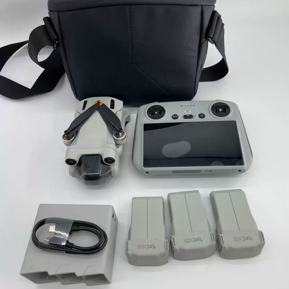 DJI Mini 3 Pro Fly More Combo – open box, grade B – photo 1
