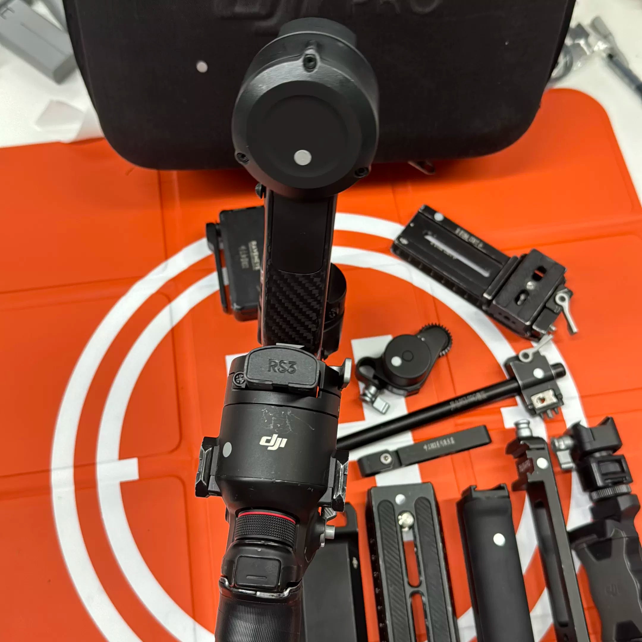 DJI RS 3 Pro Camera Stabilizer Real-Time Monitoring – Used – photo 4
