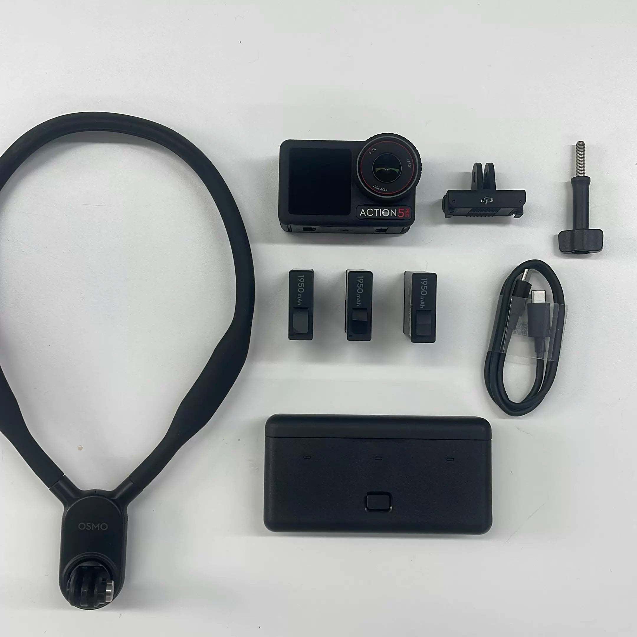 DJI Osmo Action 5 Pro Action Camera 3-Battery Combo – Used – photo 1