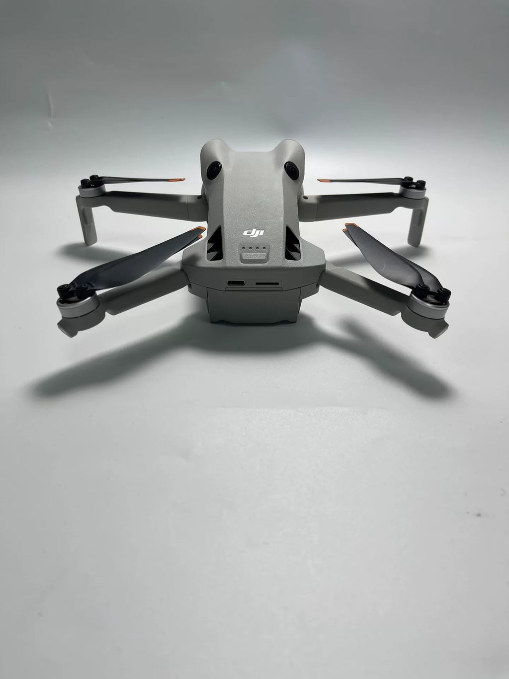 DJI Mini 4 Pro Drone Fly More Combo – Used #33 – photo 6