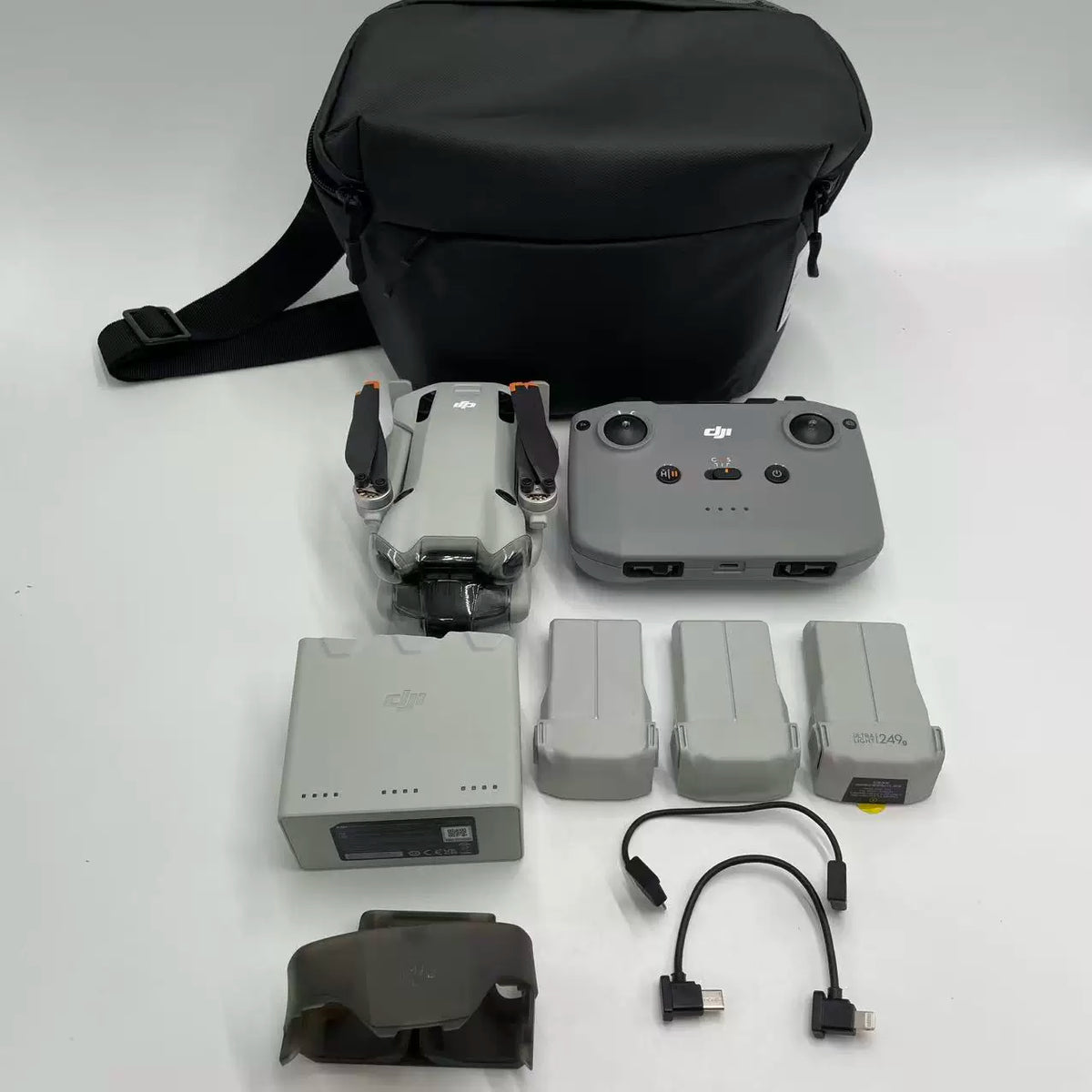 DJI Mini 4 Pro Plus Battery Fly More Combo – open box, grade B – photo 1