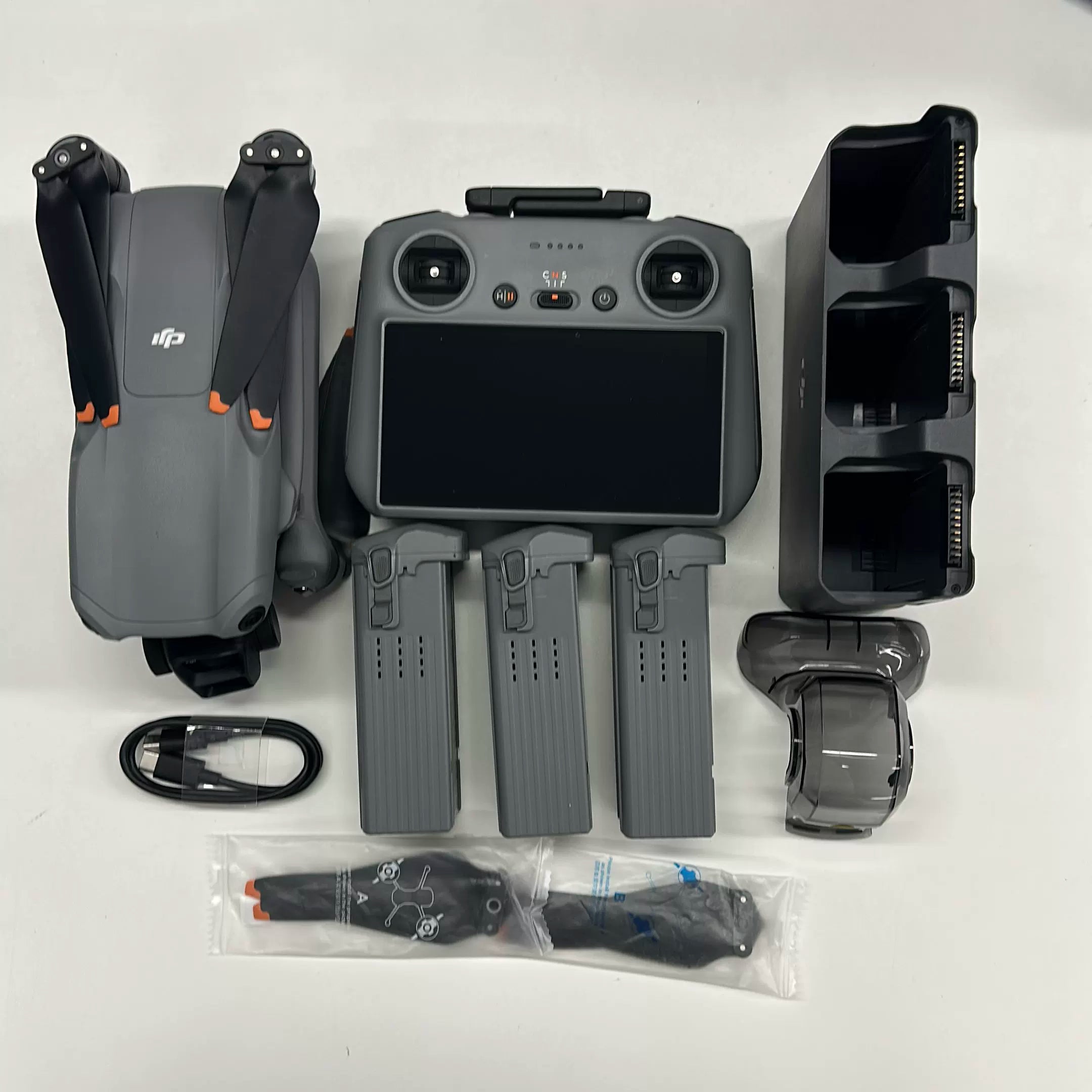 DJI Air 3 Drone Fly More Combo – Used – photo 1