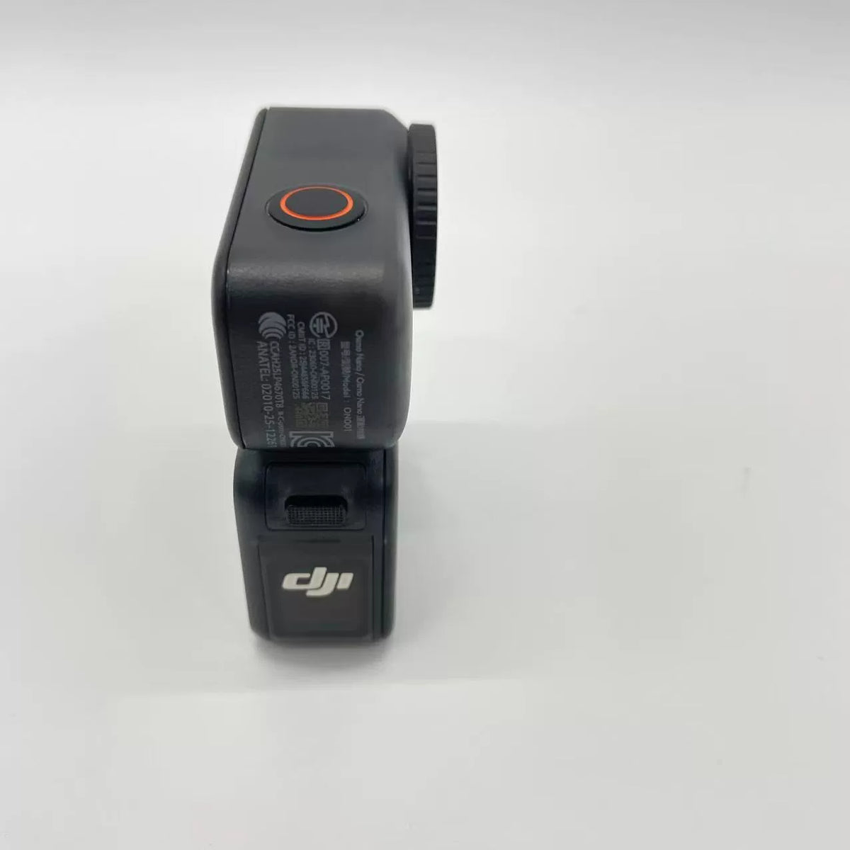 DJI Osmo Nano Standard Combo (128GB) – open box, grade B – photo 8