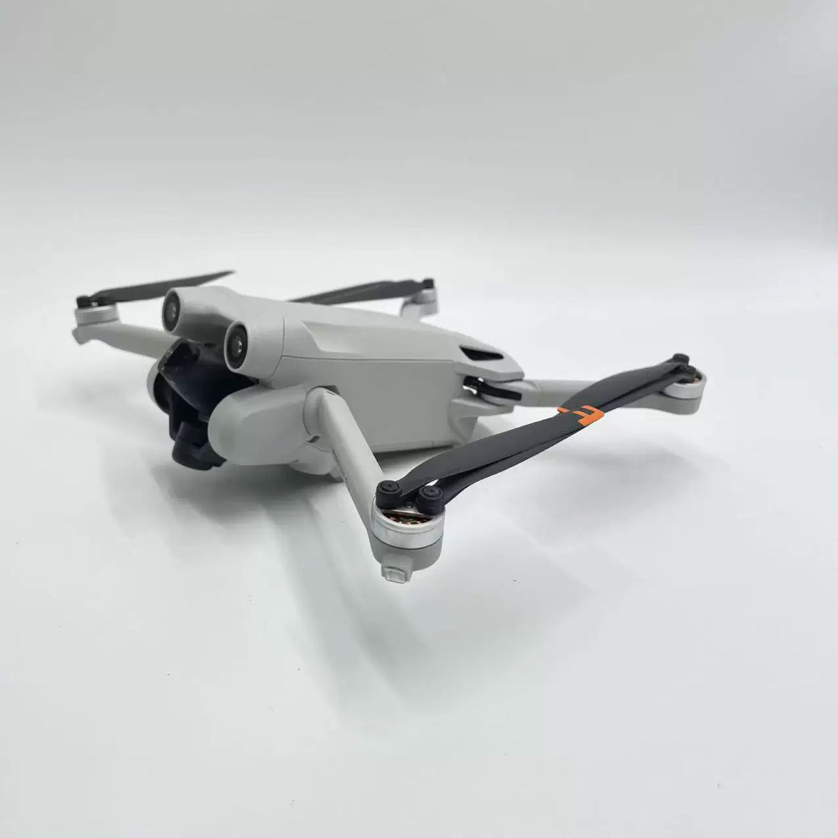 DJI Mini 3 Pro with Screen Remote (DJI RC) – open box, grade B – photo 4