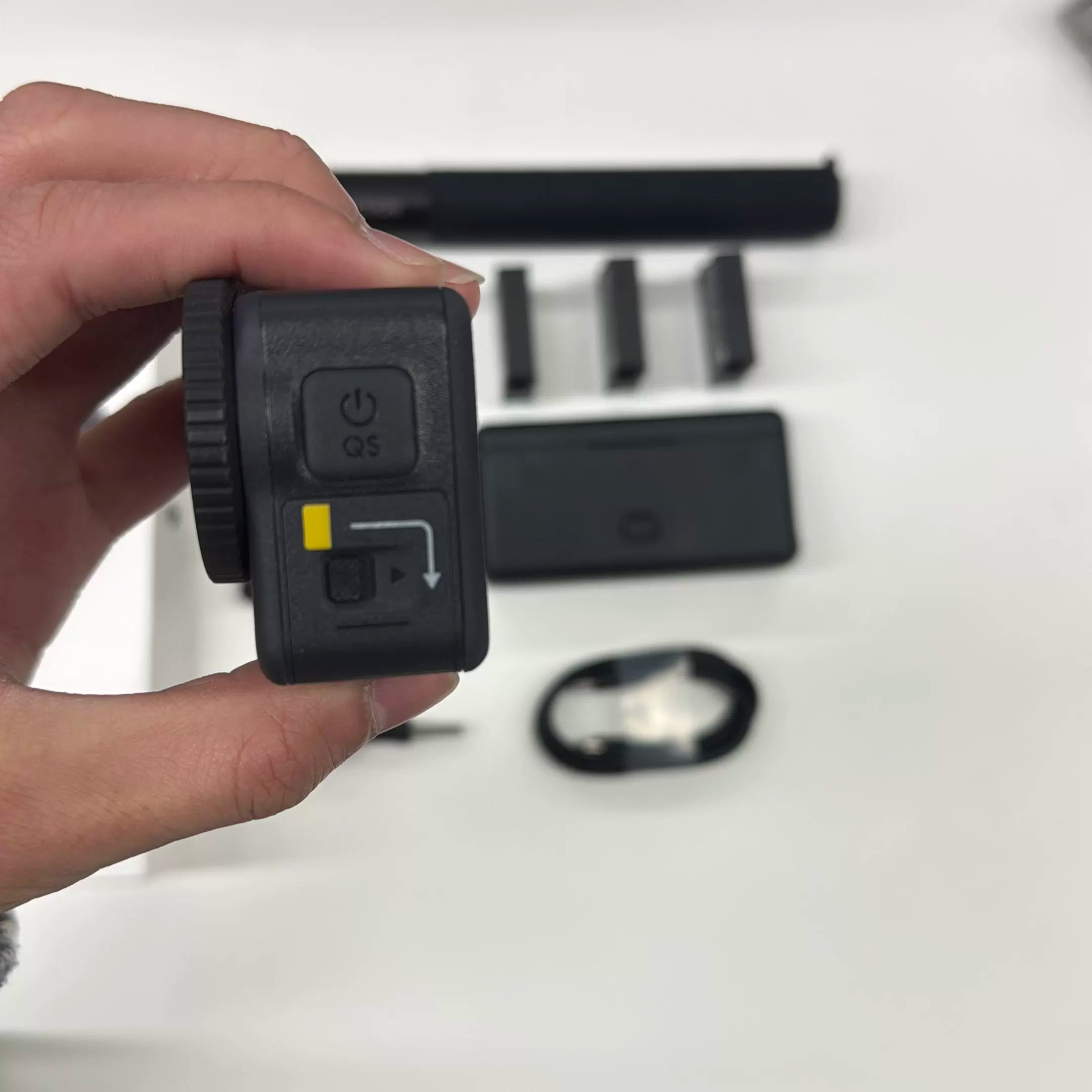 DJI Osmo Action 6 Action Camera Adventure Combo – Used #2 – photo 3
