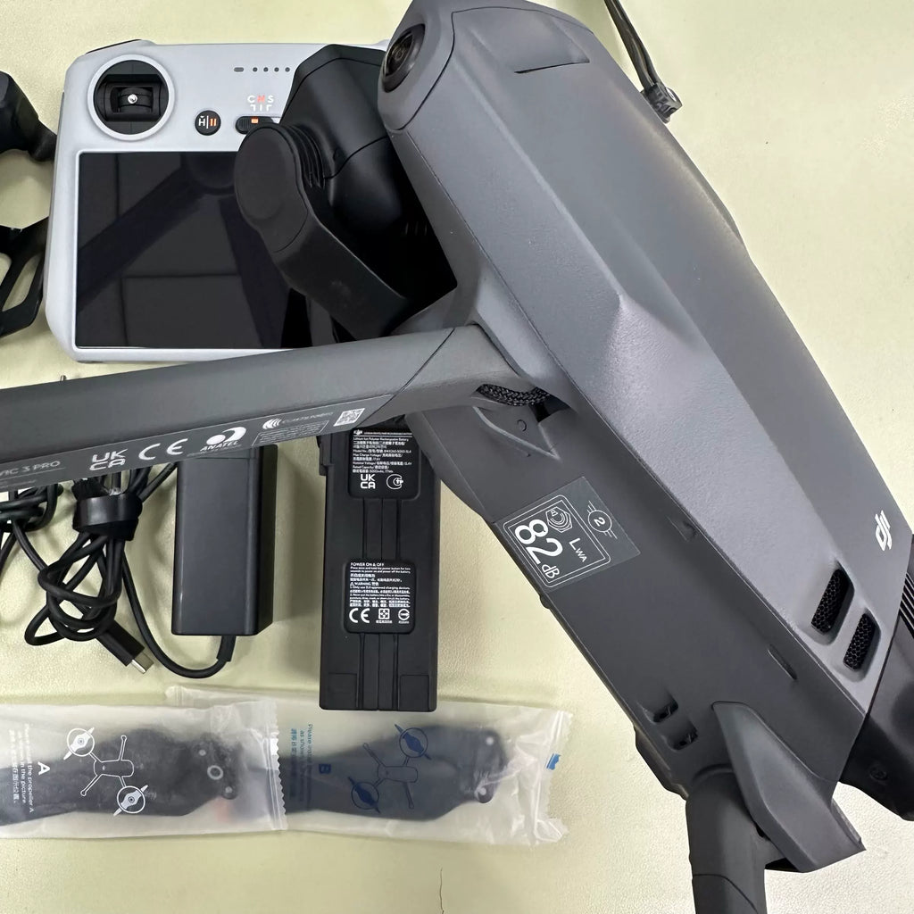 DJI Mavic 3 Pro Drone Standard Combo – Used – photo 3