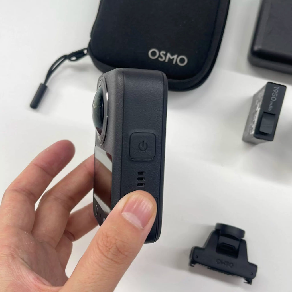 DJI Osmo 360 360 Camera 3-Battery Adventure Combo – Used – photo 3