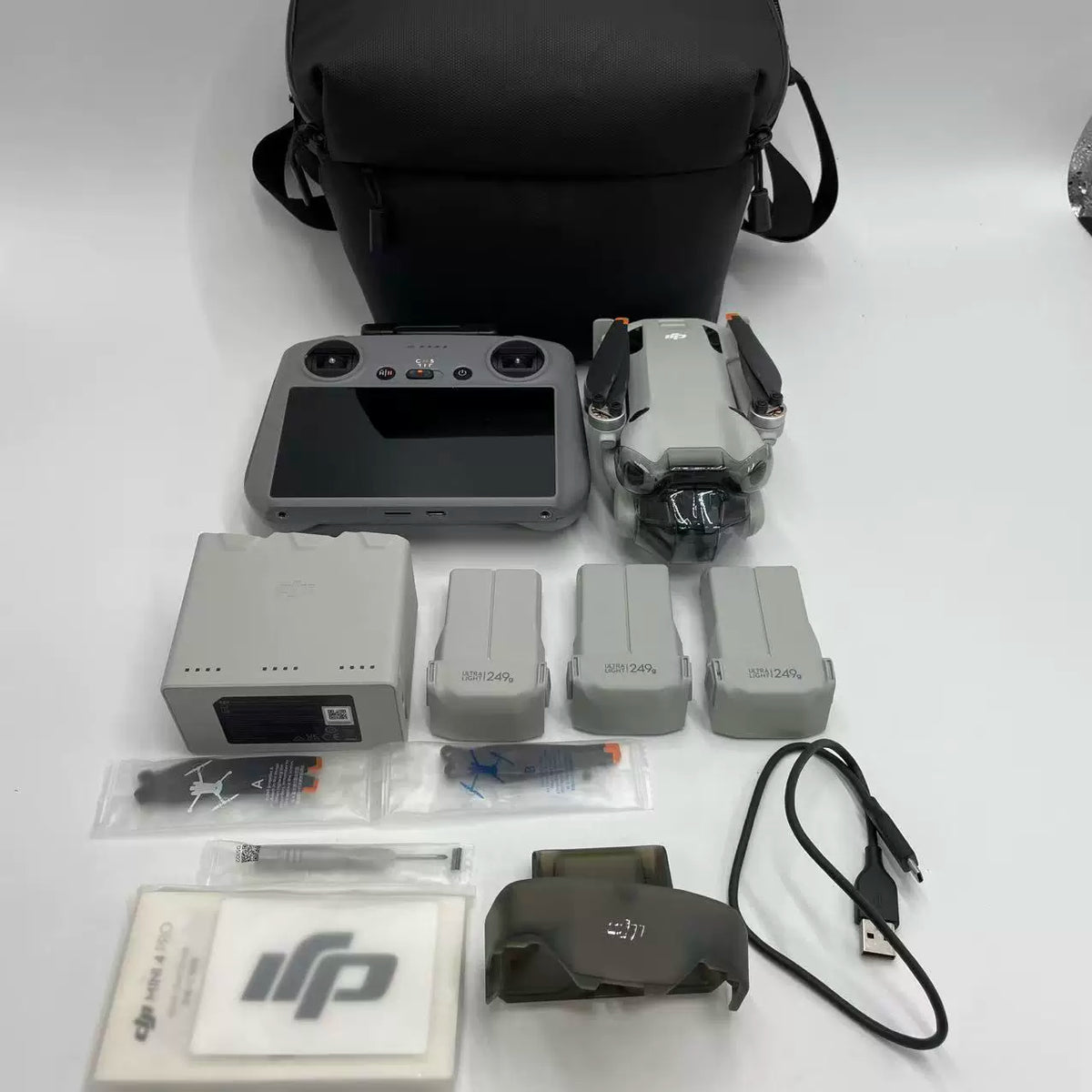 DJI Mini 4 Pro Fly More Combo, DJI Care Refresh – open box, grade B – photo 1