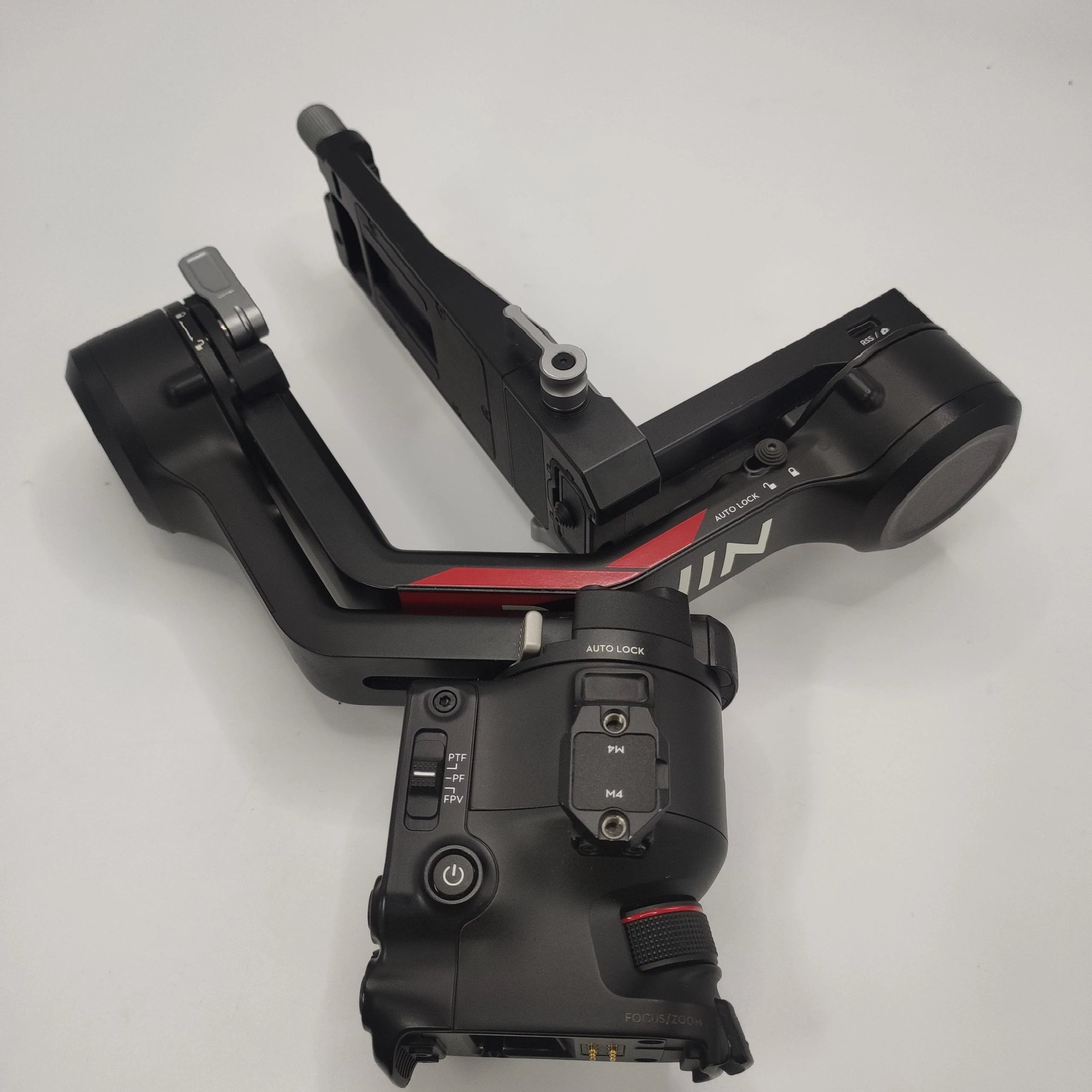 DJI RS 4 - 95 DJI RS 4 image 3