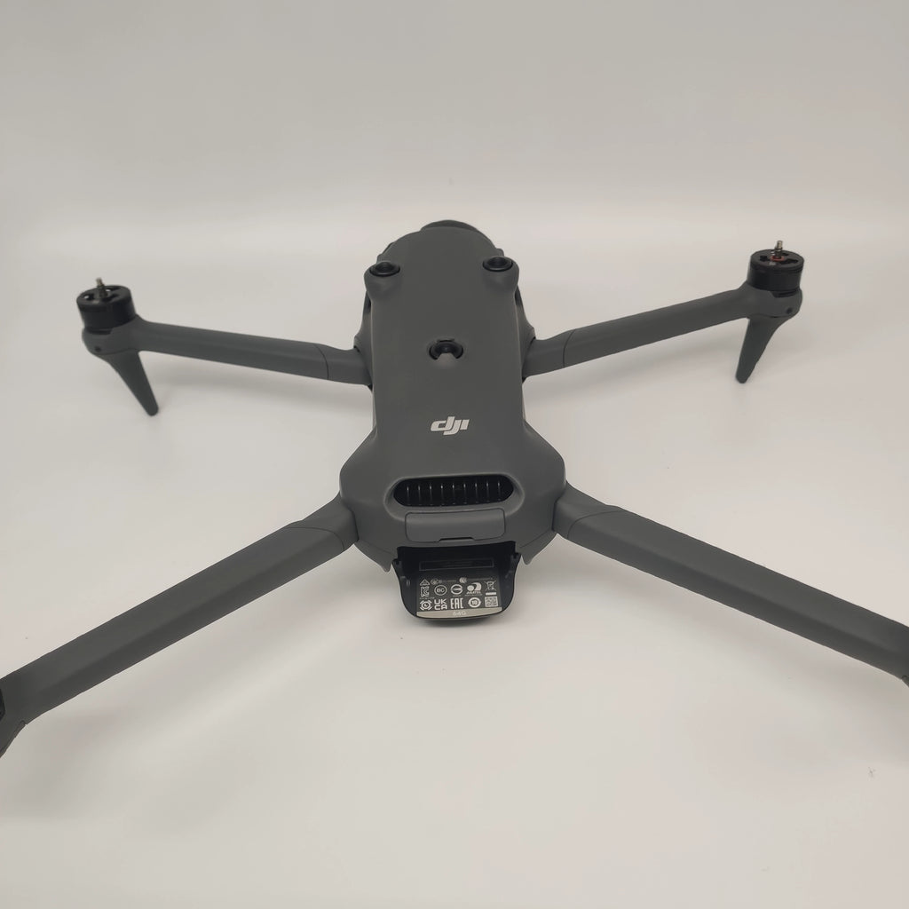 Mavic 4 Pro - 99 DJIMavic 4 Pro image 2