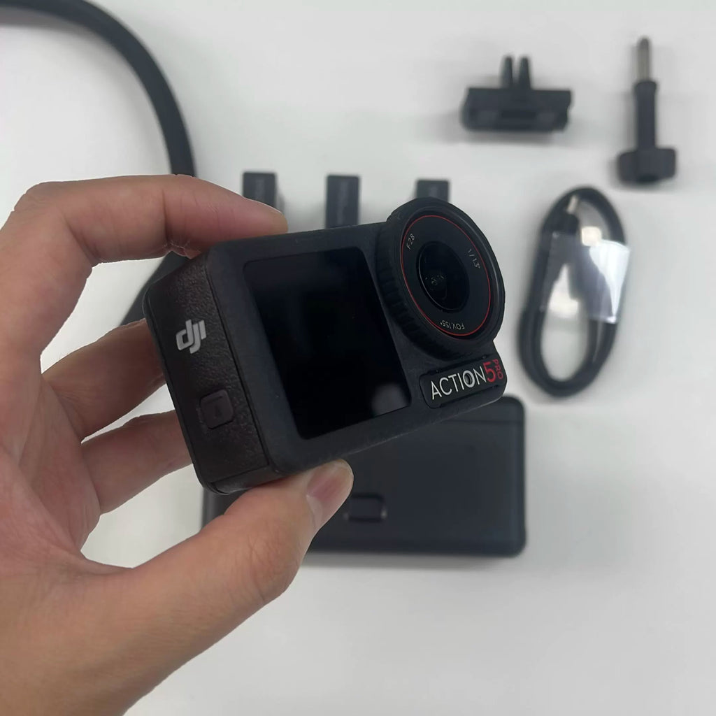 DJI Osmo Action 5 Pro Action Camera 3-Battery Combo – Used – photo 3