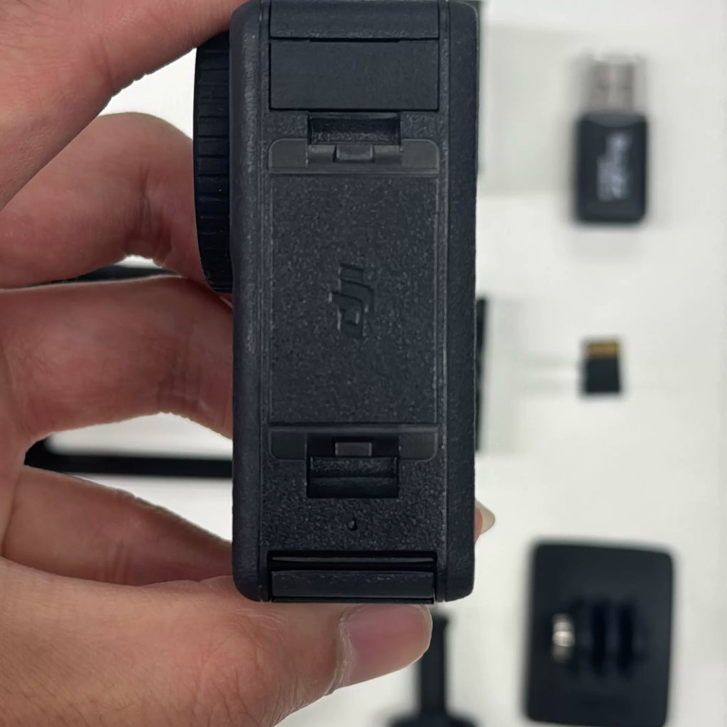 DJI Osmo Action 5 Pro Action Camera Memory Card – Used – photo 4