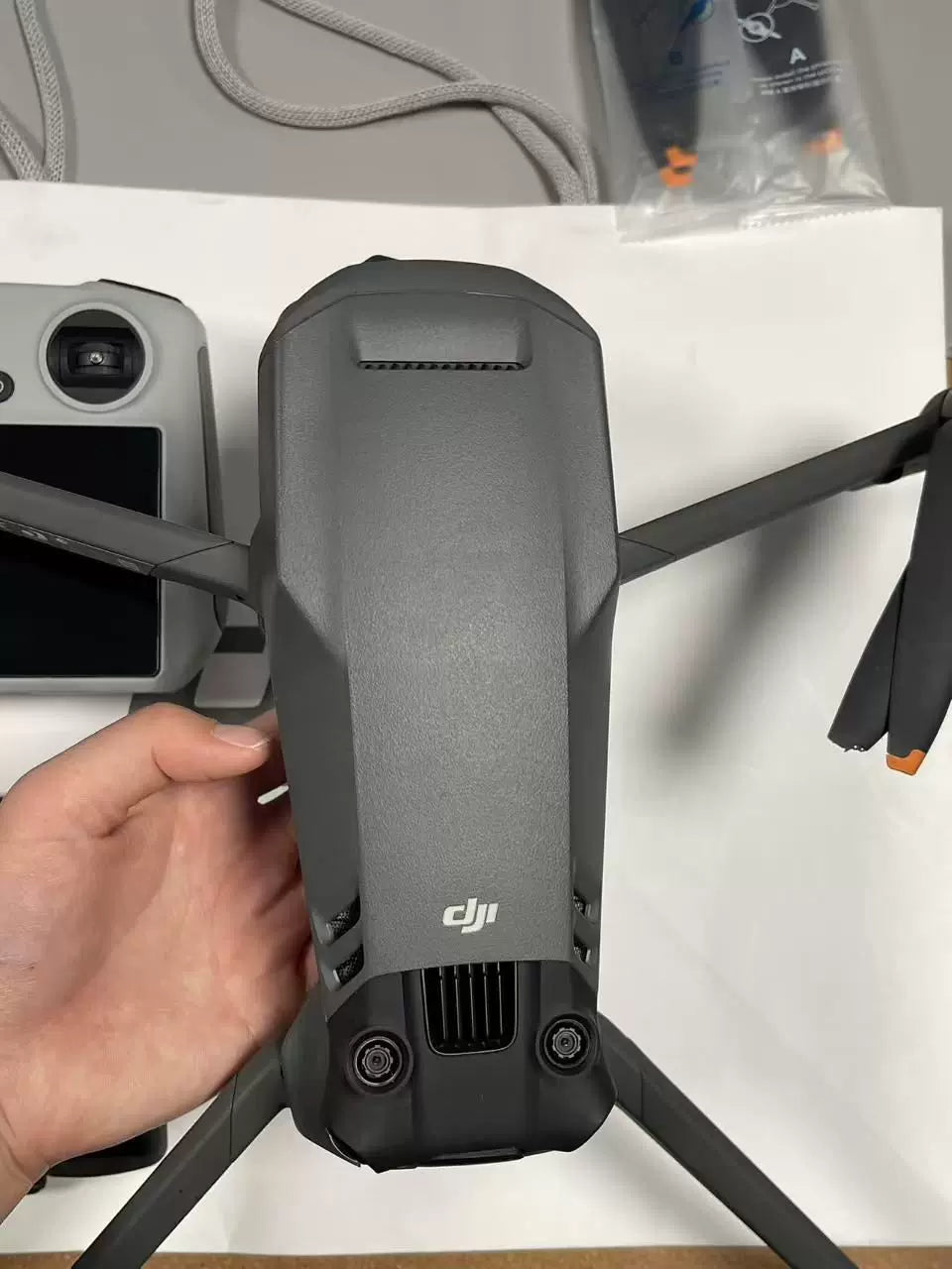DJI Mavic 3 Pro Drone Screen Remote Combo – Used – photo 3